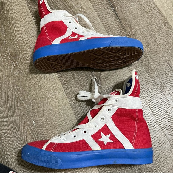 Converse Street Hockey “Phil Esposito” Reissue